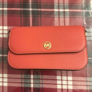 Michael Kors Jet Set Crossbody Travel Bag